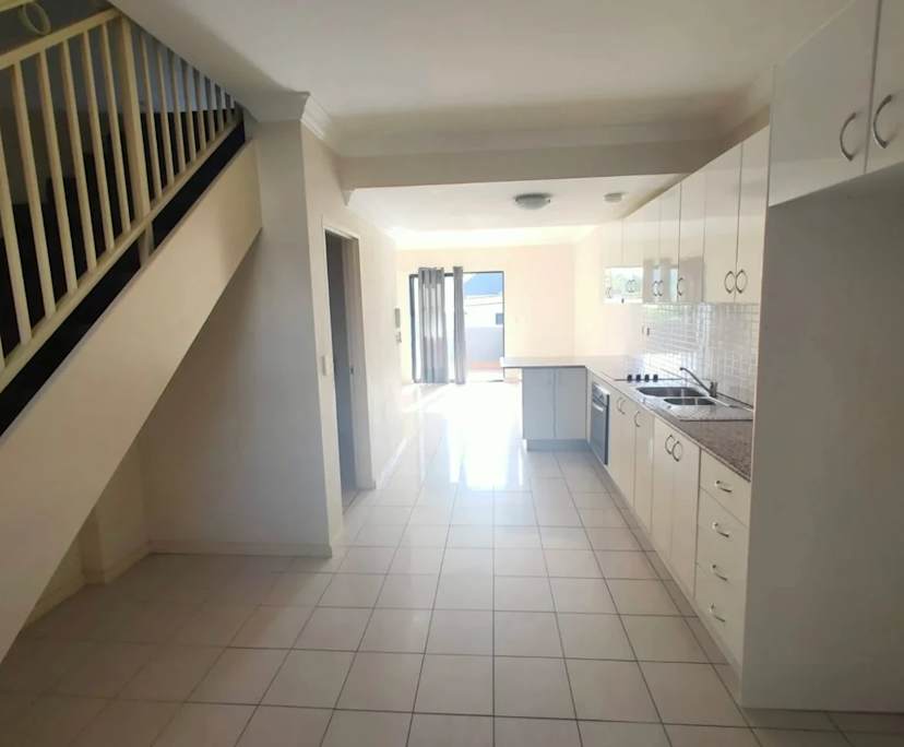 $900, Whole-property, 2 bathrooms, Alexandria NSW 2015
