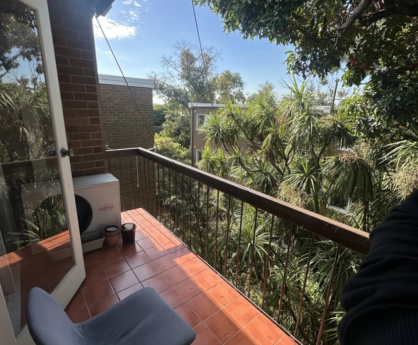 Furnished room in a flatshare