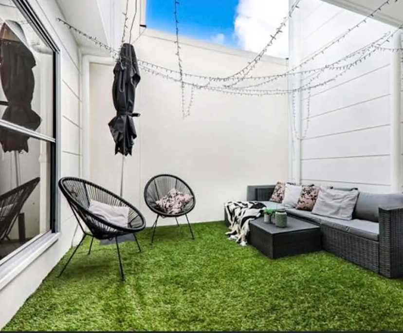 $220, Share-house, 4 bathrooms, Maroochydore QLD 4558