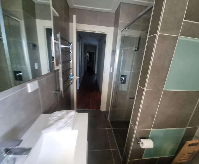 $300-450, Share-house, 3 rooms, Hallett Cove SA 5158, Hallett Cove SA 5158