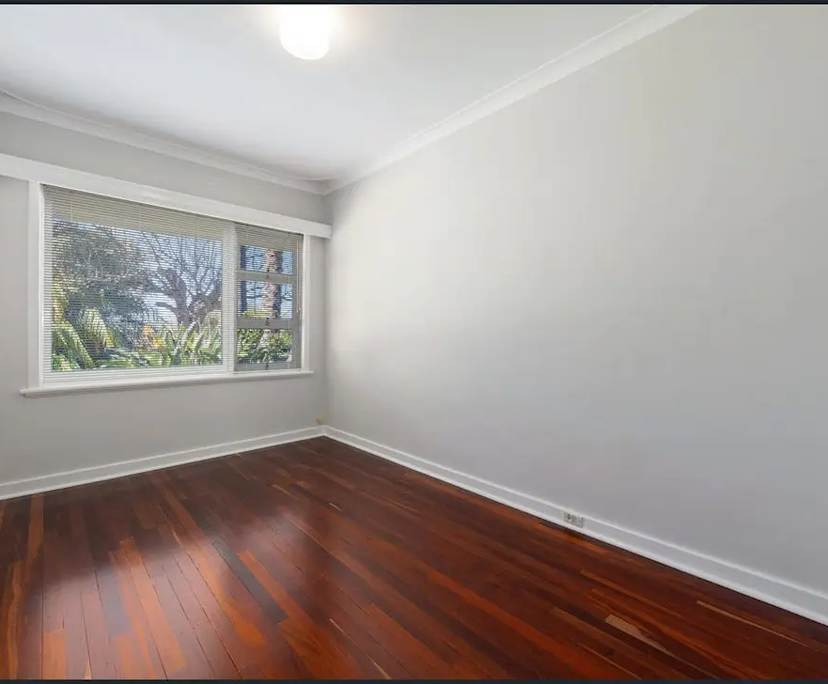 $1,200, Whole-property, 4 bathrooms, Woodlands WA 6018