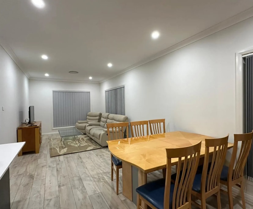 $250-350, Share-house, 2 rooms, Bardia NSW 2565, Bardia NSW 2565