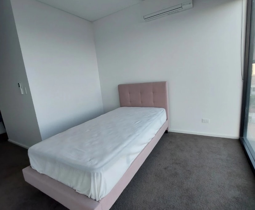 Room for Rent in Liverpool, Sydney 305, Furnished...