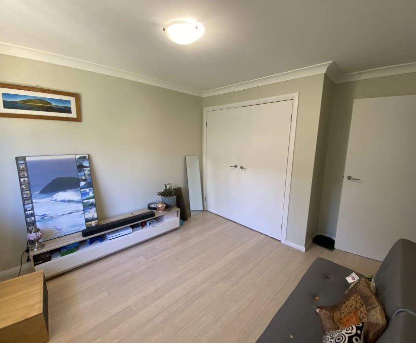 $300, Flatshare, 3 bathrooms, Woonona NSW 2517