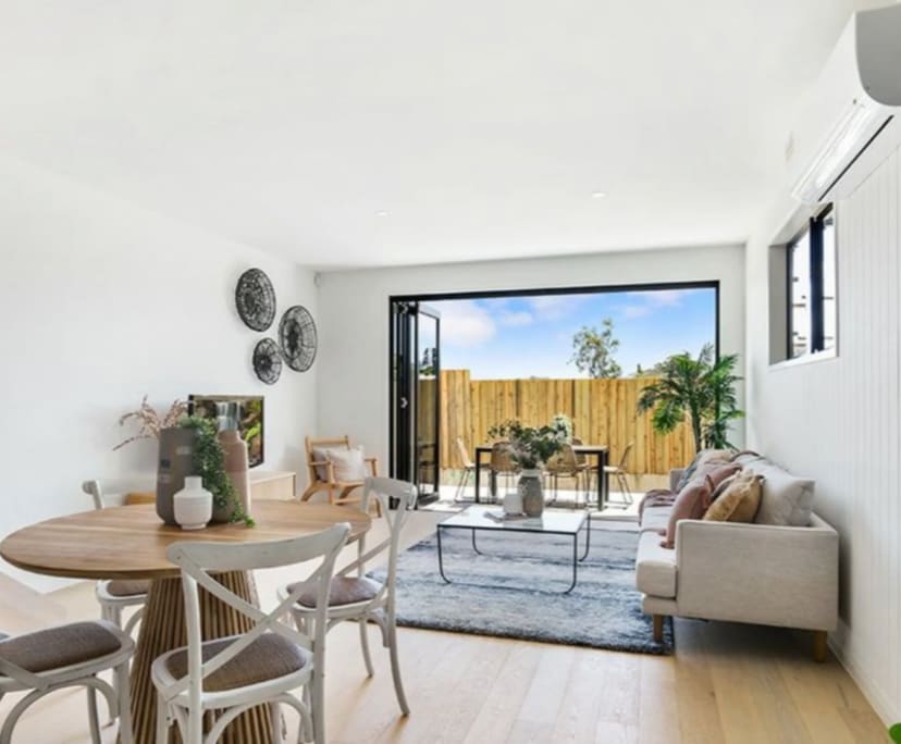 Room for Rent in Ashmore, Gold Coast 260, Flexibl...