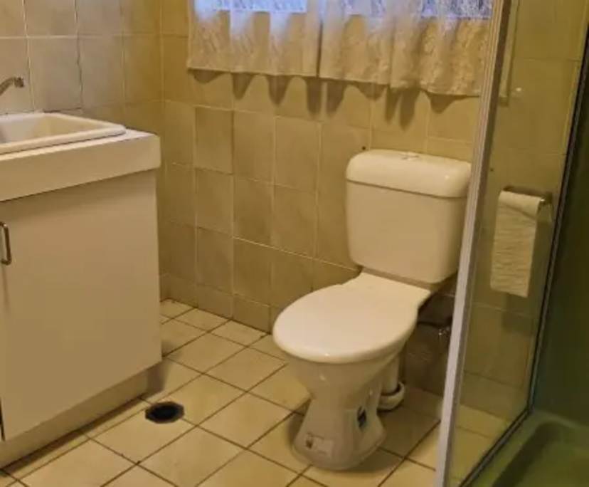 Furnished room with own bathroom