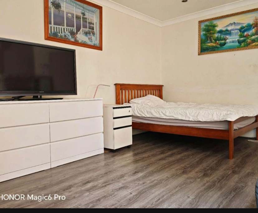 Furnished room with own bathroom