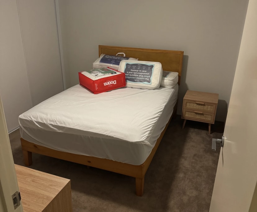 Furnished room with own bathroom