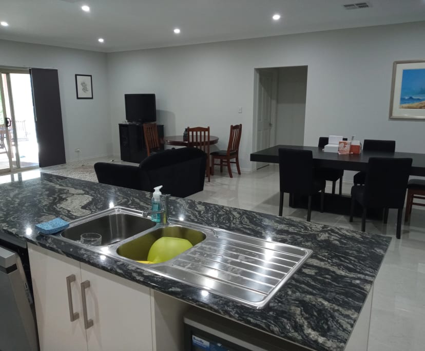 2 Rooms for Rent in Blackwood, Adelaide 220250,