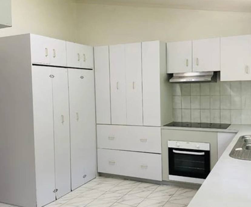 $400, Share-house, 3 bathrooms, Saint Lucia QLD 4067