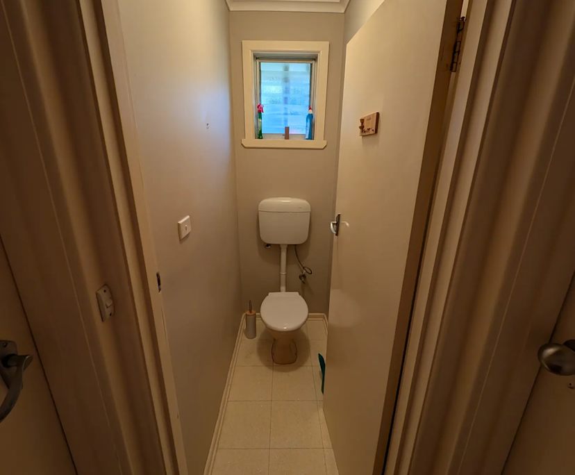 $240, Share-house, 3 bathrooms, Burwood East VIC 3151