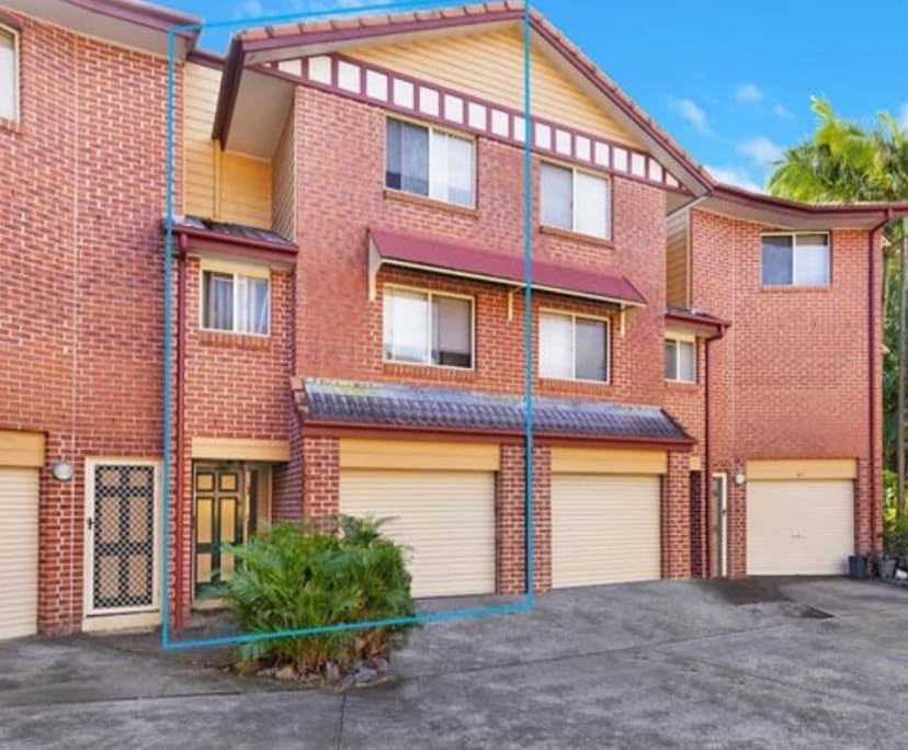 Room for Rent in Bundall, Gold Coast 260, Unfurni...