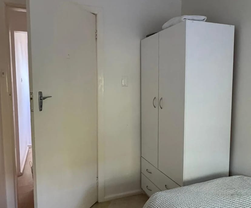 $300, Share-house, 5 bathrooms, Lindfield NSW 2070