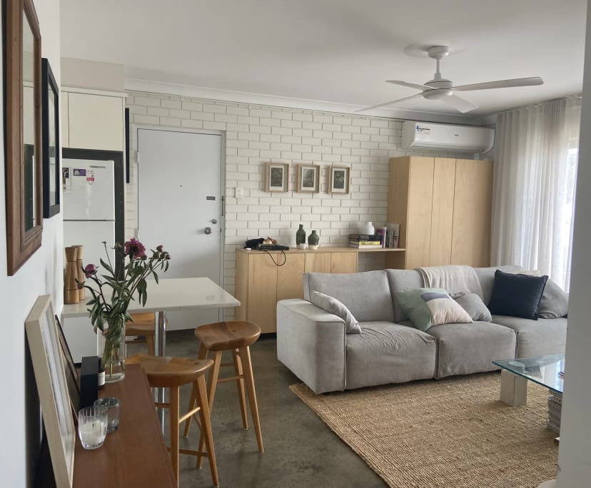 Unfurnished room in a flatshare
