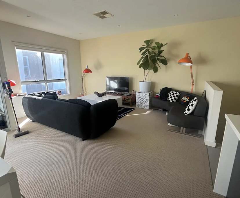 propertyImage