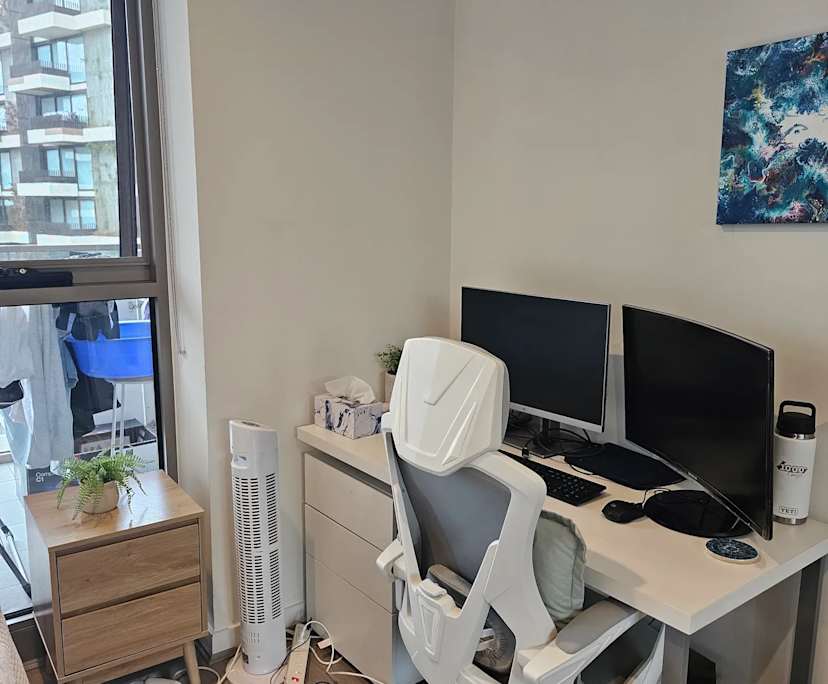 $950, Whole-property, 2 bathrooms, Caulfield North VIC 3161