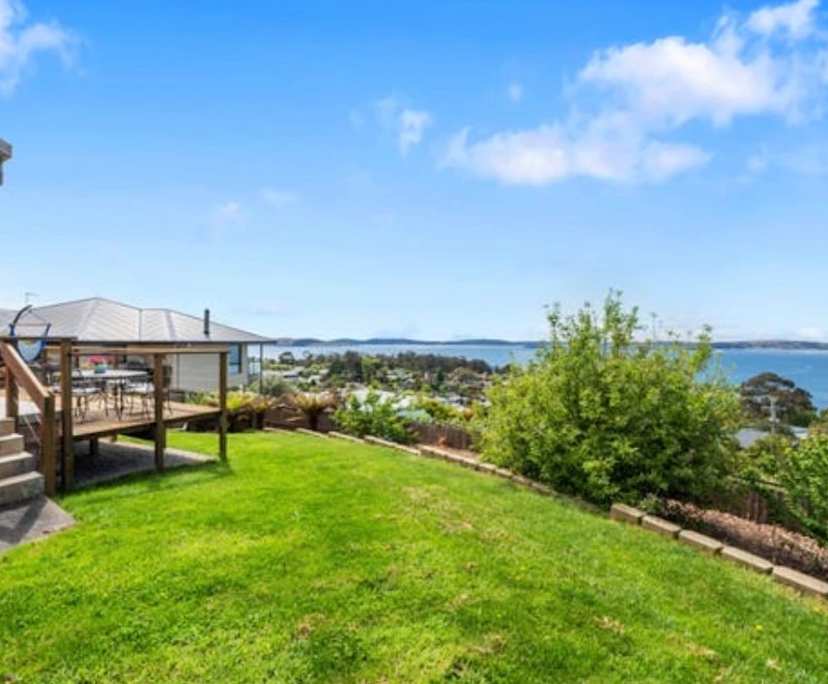 $350, Share-house, 2 bathrooms, Taroona TAS 7053