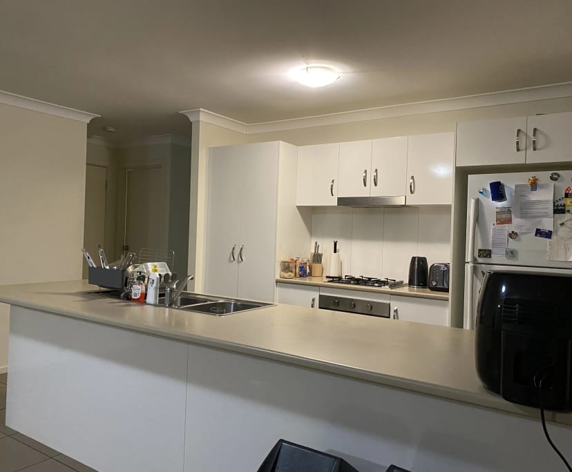 Room for Rent in Cameron Park, Newcastle 180, Unf...
