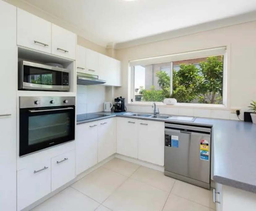 $425, Flatshare, 2 bathrooms, Southport QLD 4215