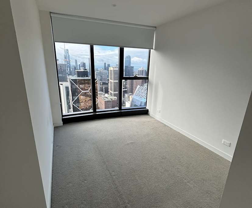 Unfurnished room with own bathroom