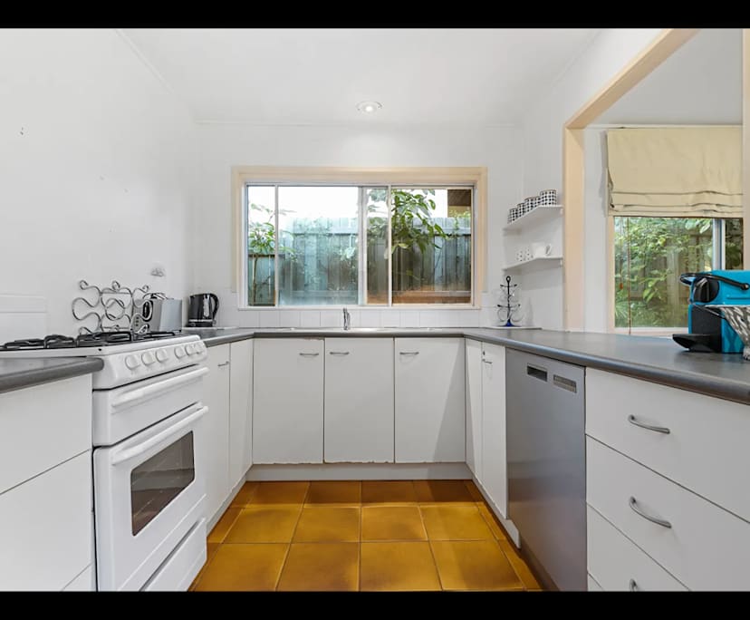 $340, Share-house, 3 bathrooms, Peregian Beach QLD 4573