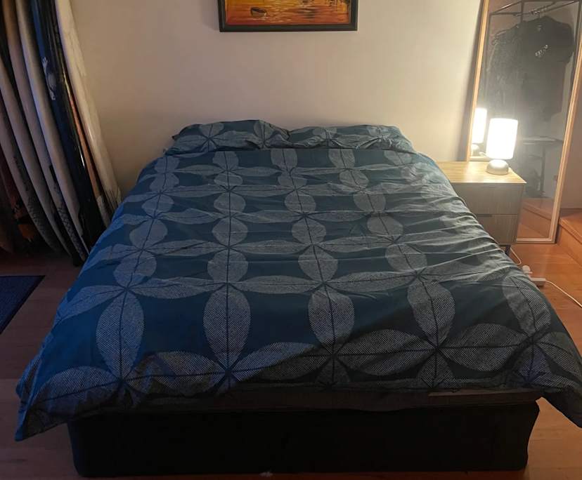 Furnished room in a share house