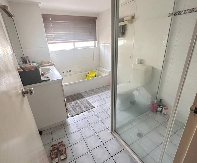$200, Student-accommodation, 1 bathroom, Surfers Paradise QLD 4217