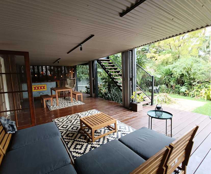 Furnished room with ensuite in a flatshare