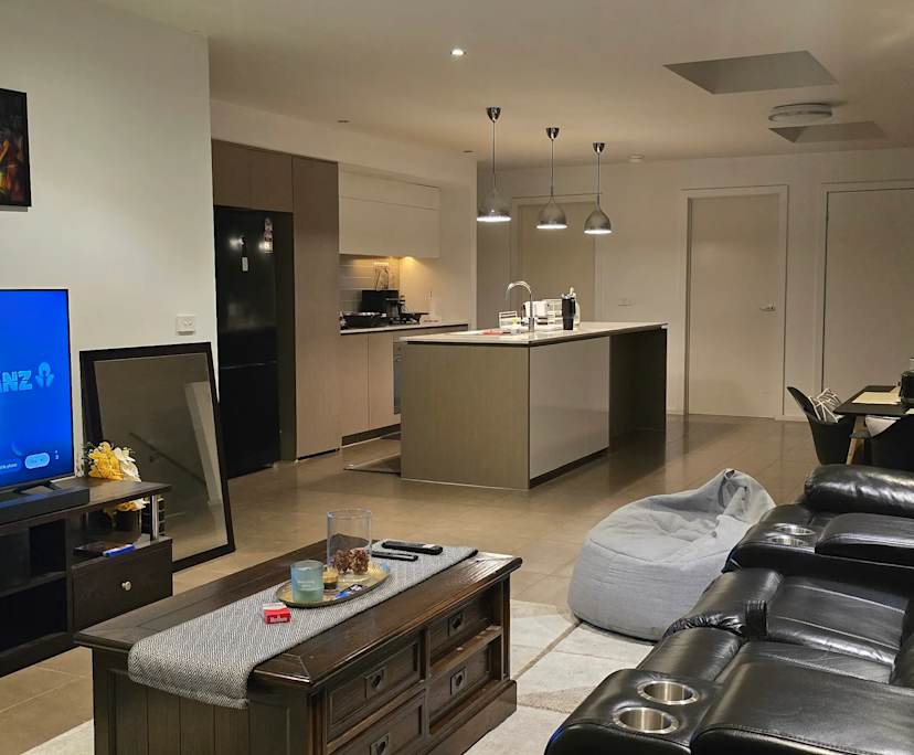 Furnished room with own bathroom