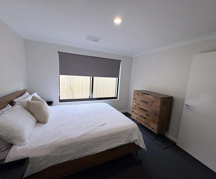 $450, Share-house, 4 bathrooms, Melville WA 6156