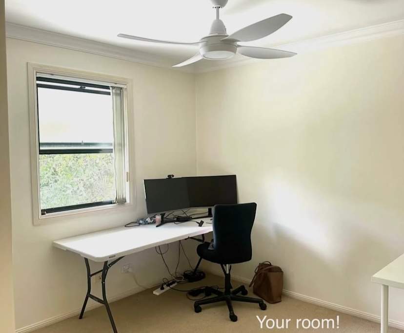 Unfurnished room in a share house