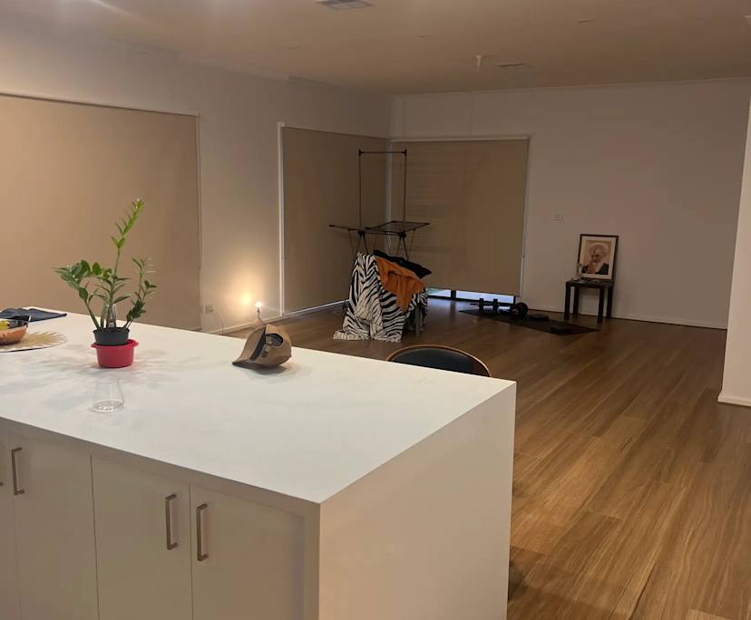 Unfurnished room with own bathroom