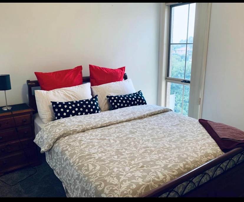 propertyImage