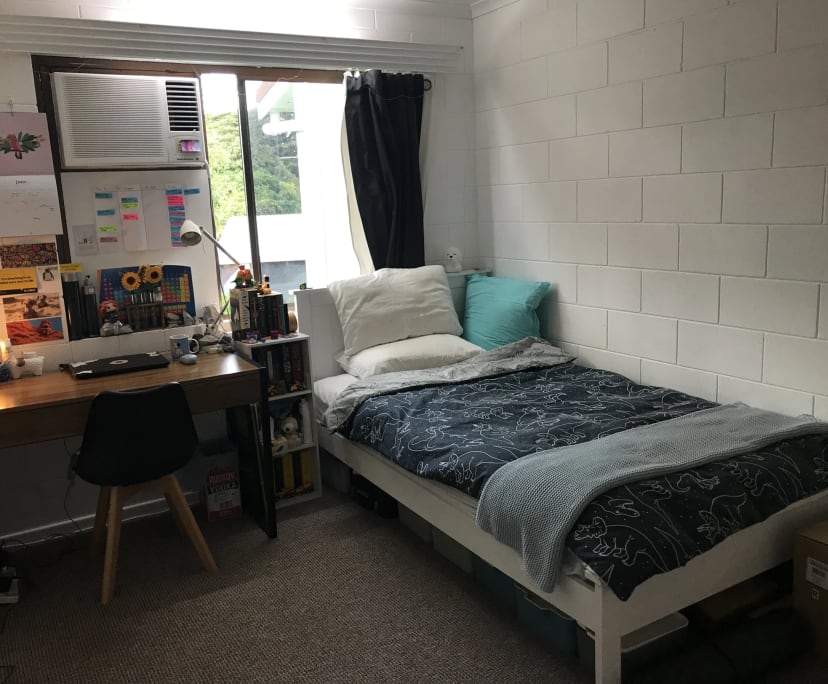 Room for Rent in Railway Estate, Townsville 140,