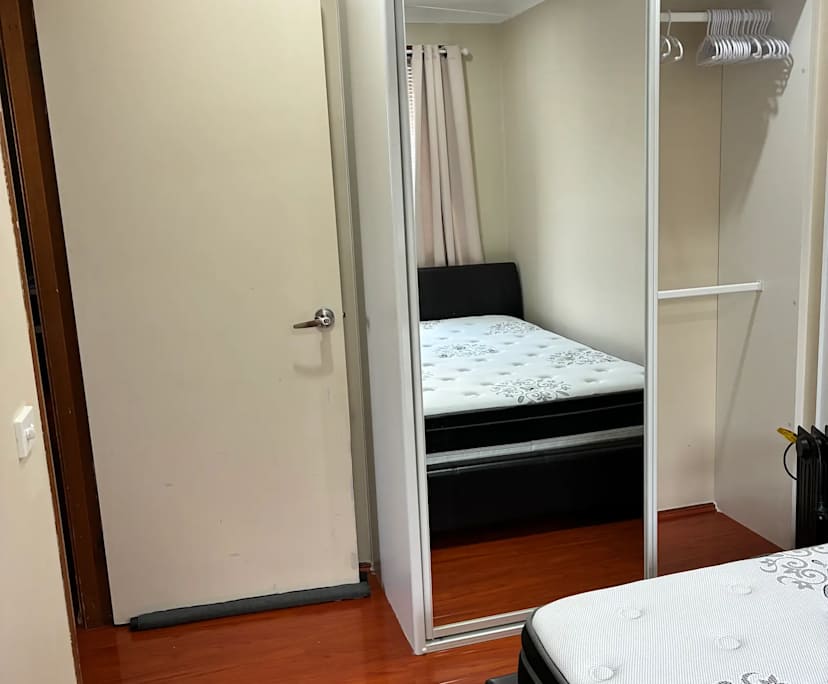 $260, Student-accommodation, 3 bathrooms, Quakers Hill NSW 2763