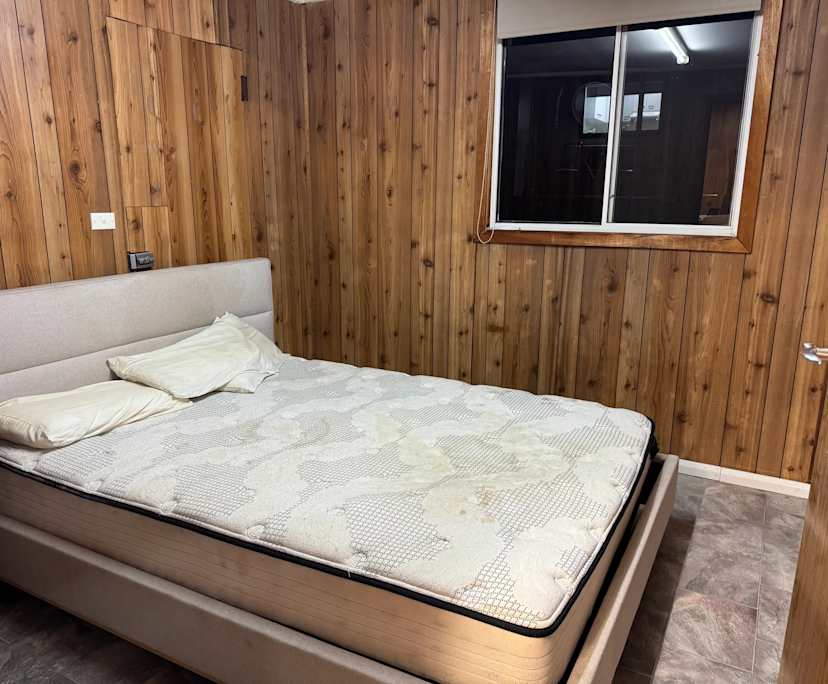 $575, Granny-flat, 2 bathrooms, Seven Hills NSW 2147