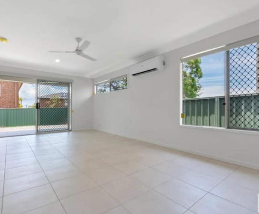 Unfurnished room in a share house