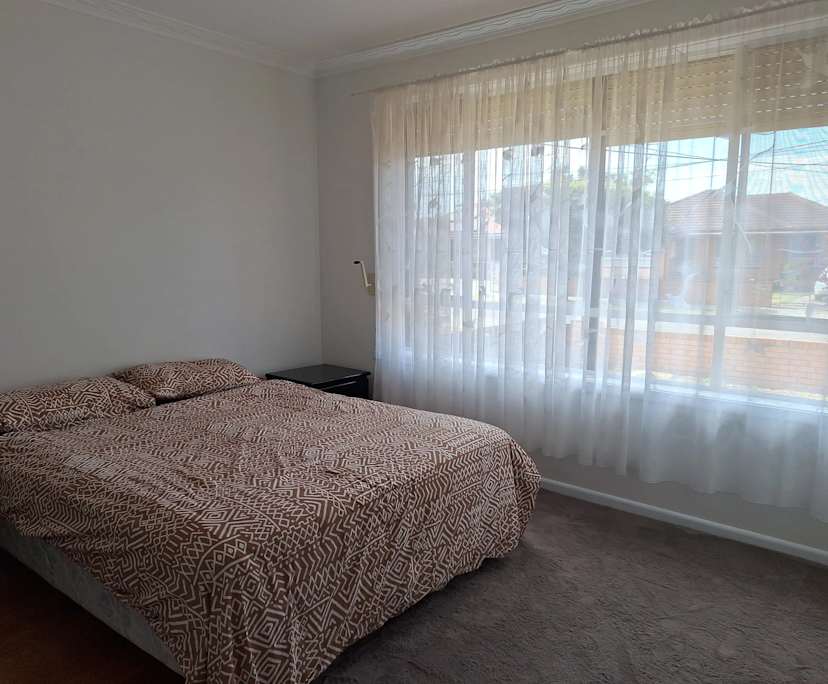 $265, Share-house, 3 bathrooms, Saint Albans VIC 3021