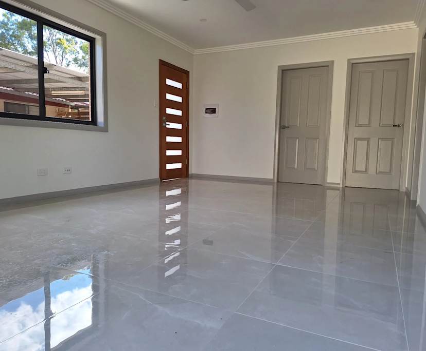 Unfurnished room granny flat for rent