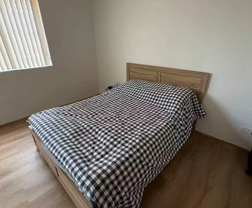 Furnished room with own bathroom