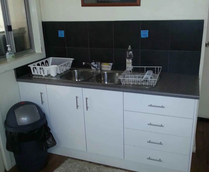 $220-240, Student-accommodation, 2 rooms, Waratah West NSW 2298, Waratah West NSW 2298
