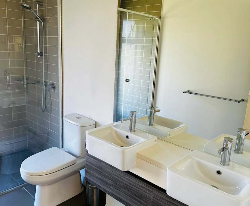 Furnished room with ensuite in a share house