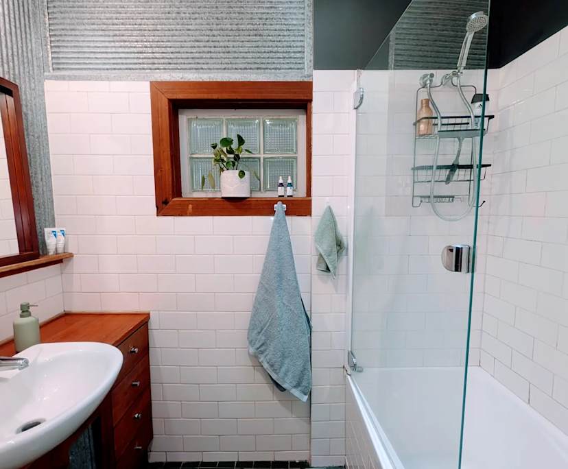 $330, Share-house, 3 bathrooms, Adelaide SA 5000