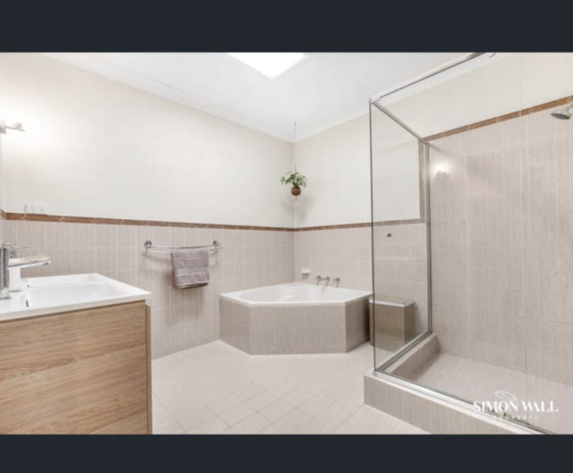 $270, Share-house, 2 bathrooms, Merewether NSW 2291
