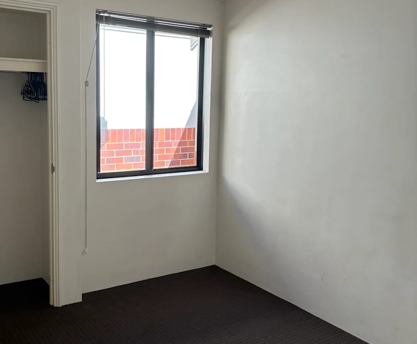 Unfurnished room in a share house