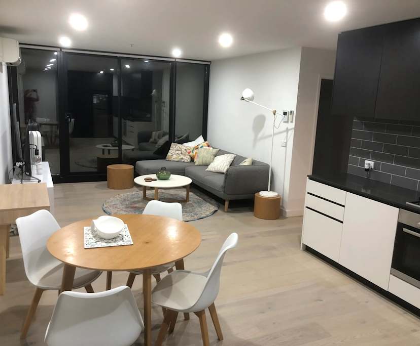 Unfurnished room in a flatshare