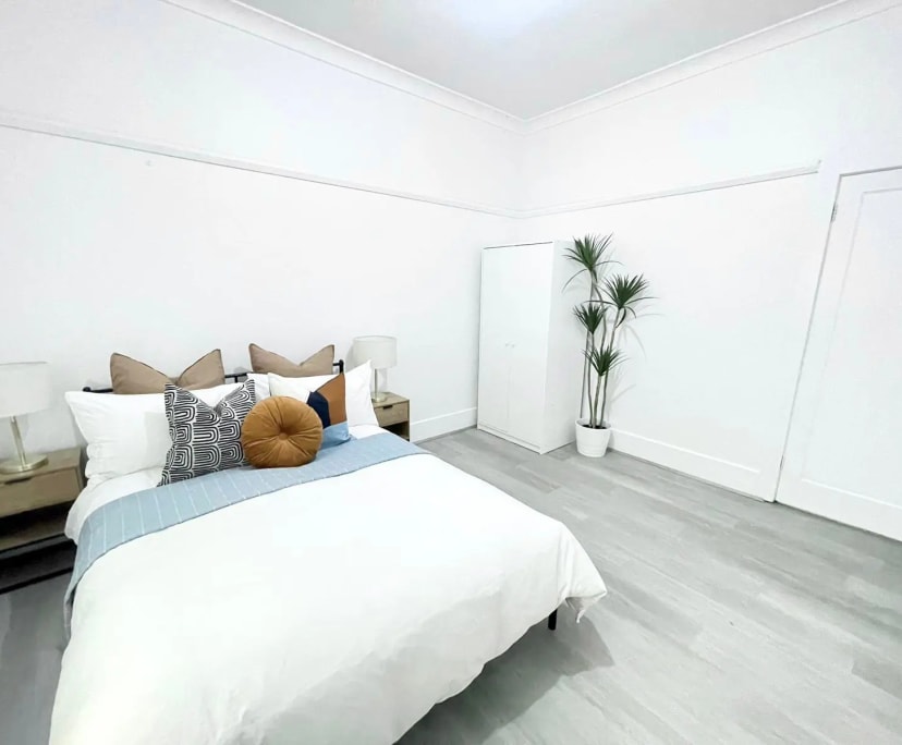 $600, Whole-property, 2 bathrooms, Wollongong NSW 2500