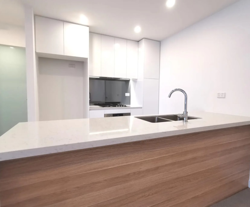 Unfurnished room with own bathroom