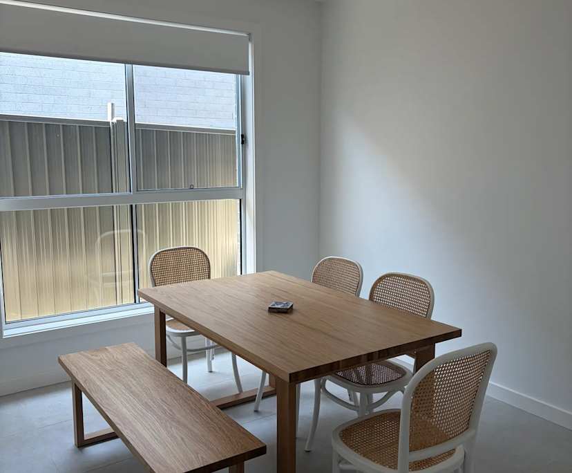 $300, Share-house, 4 bathrooms, Wadalba NSW 2259