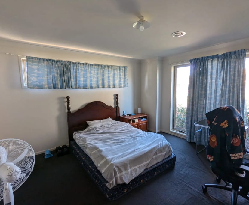 Room with ensuite in a share house